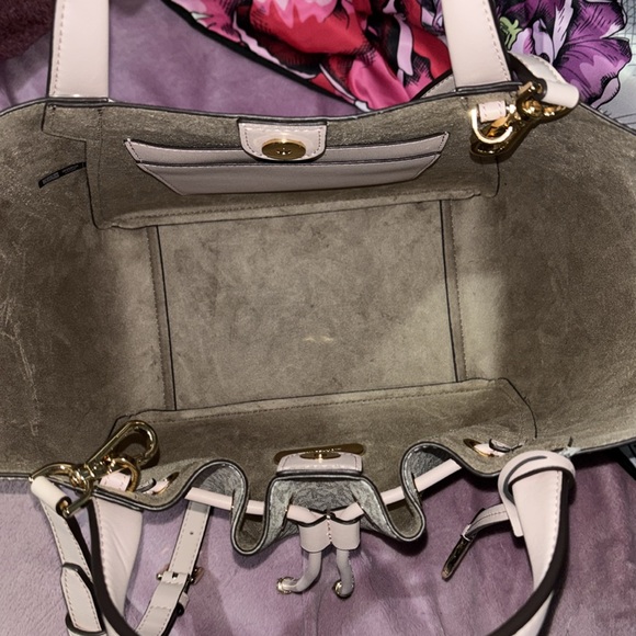 NWT Michael Kors Phoebe Large Draw String Bucket Grab Bag - Picture 6 of 8